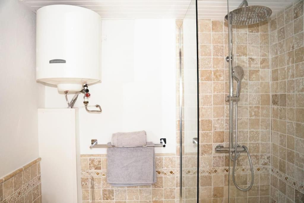Apartamento Sur Les Toits D'Aix-En-Provence Exterior foto